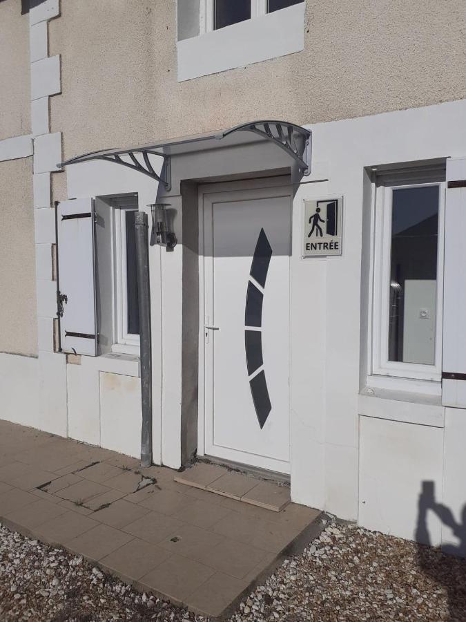 05 - Tres Joli 3 Pieces Neuf 2 Chambres, Logement Tout Equipe Pour 1 A 4 Personnes Maximum, Vue Sur Jardin Avec Parking Privatif, Grand Fourgon Possible, Tout Le Linge De Maison Est Fourni Annesse-et-Beaulieu Eksteriør bilde